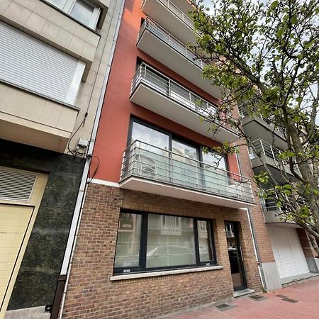 Lovely 2 Bedroom Appartment Near Knokke-Strand Beach Bar Luaran gambar